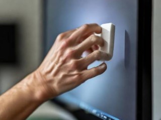 智能马桶显示器灯不亮怎么办？维修技巧大揭秘