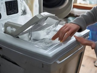 洗衣机水槽盖拆卸步骤详解