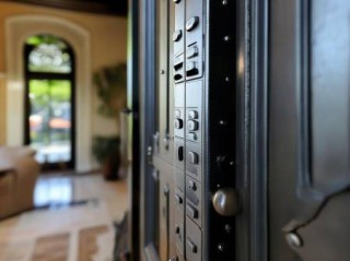 王力防盗门400智修客服教你_别墅防盗门选购指南：安全等级揭秘